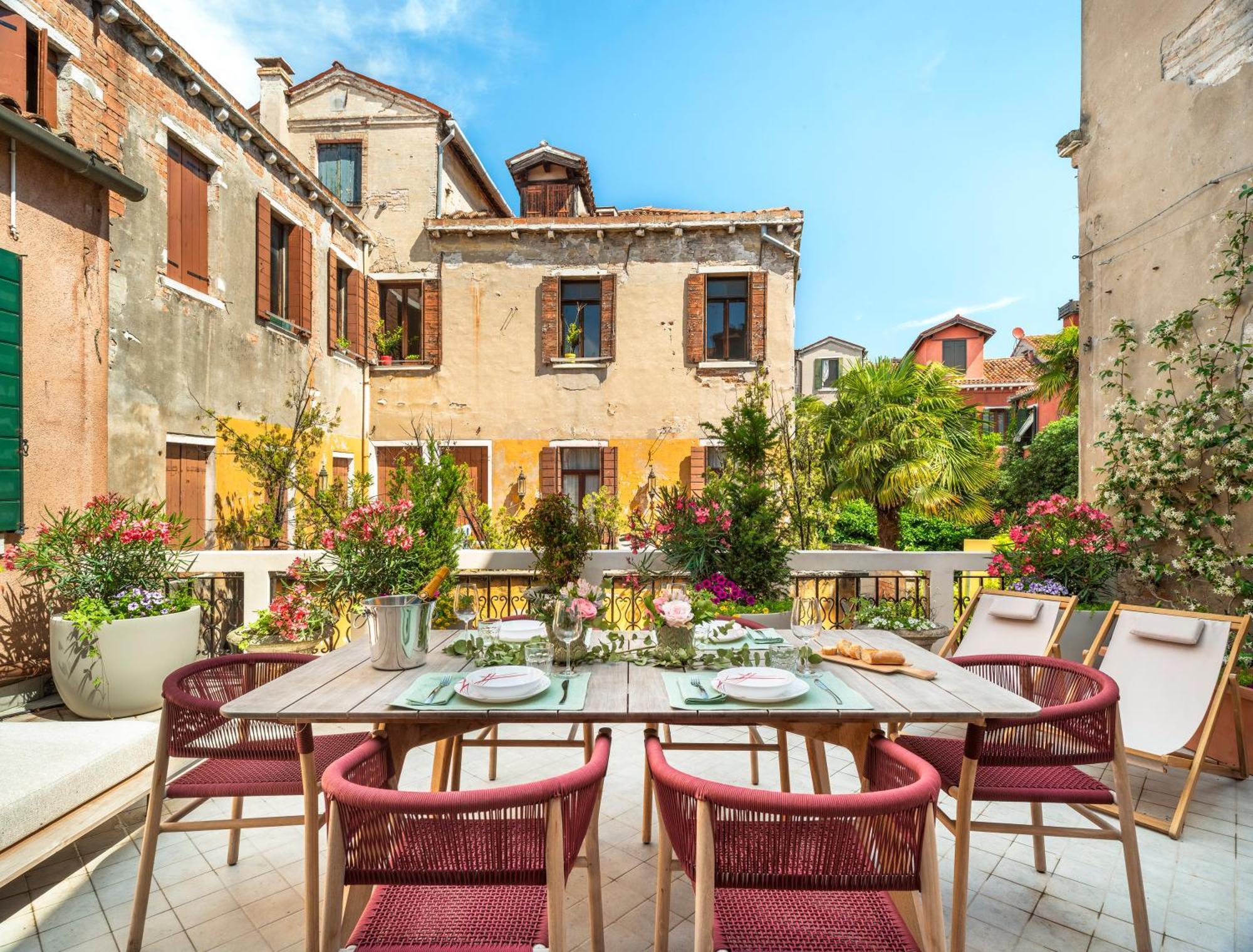 Apartment San Barnaba Palace R&r