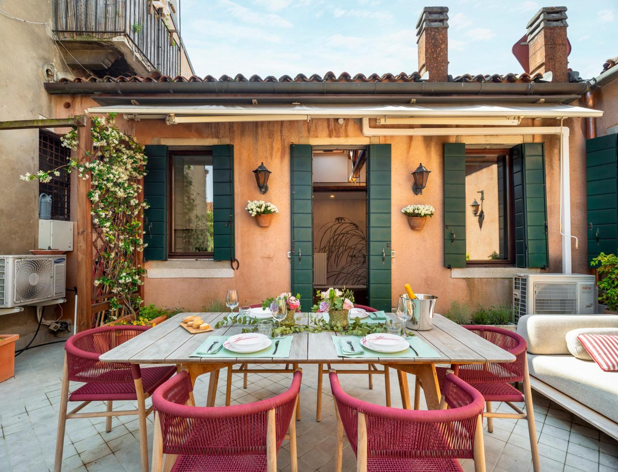 San Barnaba Palace R&r Appartement Venetië