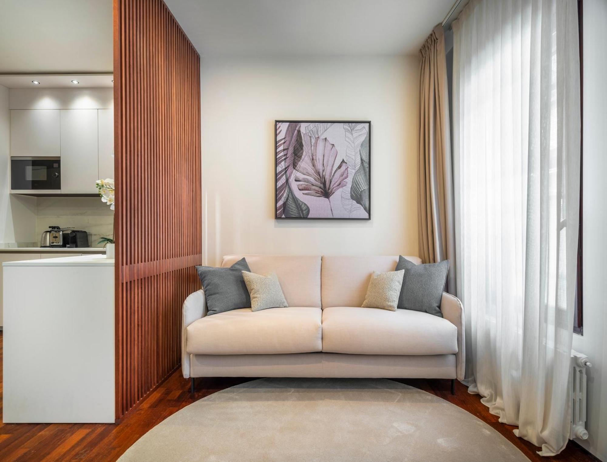 San Barnaba Palace R&r Appartement